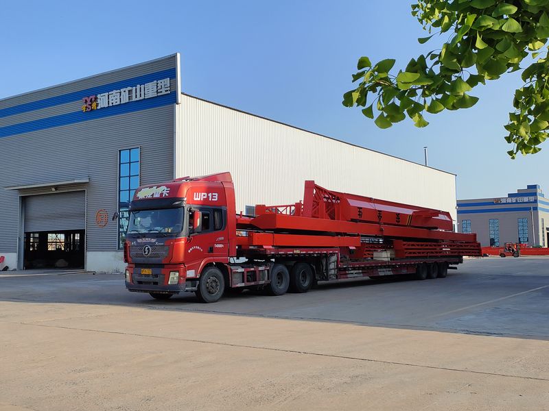電動葫蘆門式起重機 2臺 MHxh10t—25m 外懸5/5m MHxh5t—23m 外懸4.5/4.5m 制作完成，發往青海交付客戶使用